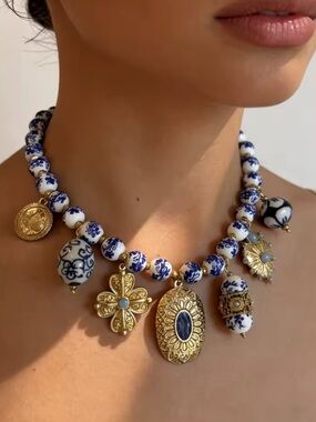 Blue & White Porcelain Beaded Charm Necklace – Gold Tone Statement Jewelry